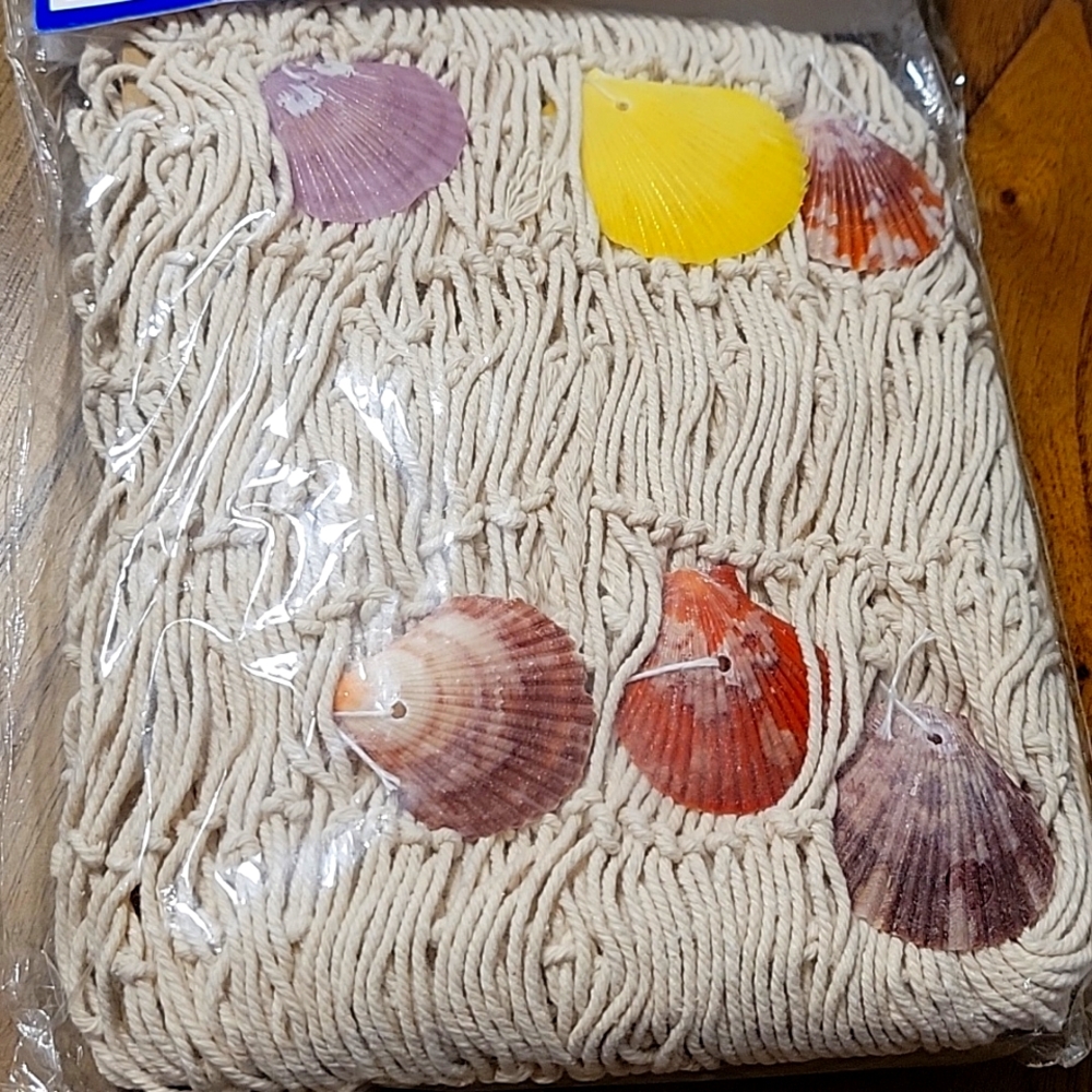 New With Tag (NWT) Decorative Fishing Net